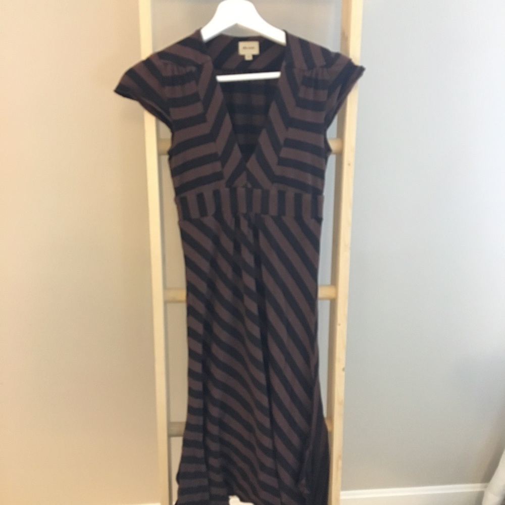 5/$25  //  Ella Moss brown midi dress
